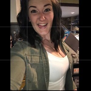 Meet your Posher, Brianna